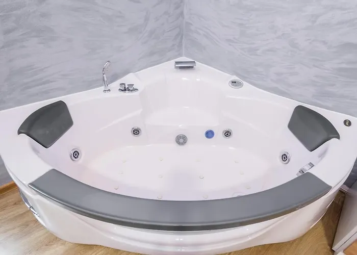 Apartment Jacuzzi Jm Wawelofts