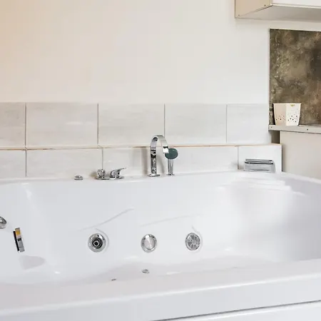 아파트 Jacuzzi Jm Wawelofts 크라쿠프