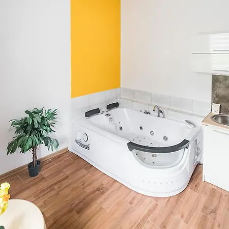 아파트 Jacuzzi Jm Wawelofts 크라쿠프