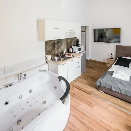 Jacuzzi Jm Wawelofts